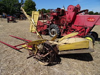 Moissonneuse-faucheuse (ph F. Mrugala, St Jean de Touslas)(1)